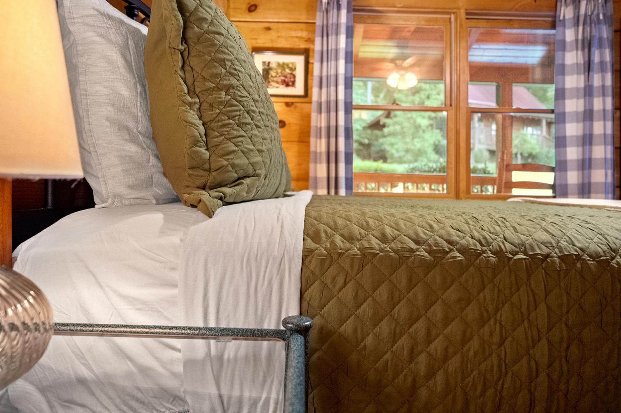 Baloo'S Bungalow Gatlinburg Bagian luar foto